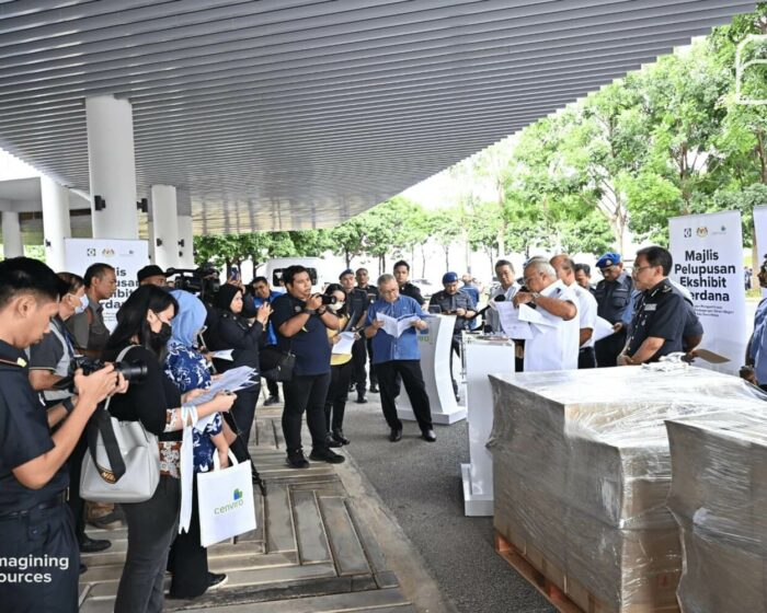 cenviro-received-confiscated-goods-valued-rm38m-2023-11-23-06